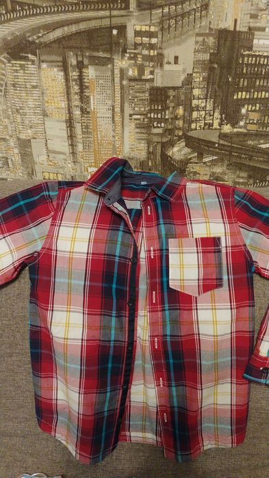 Продам рубашки для мальчиков