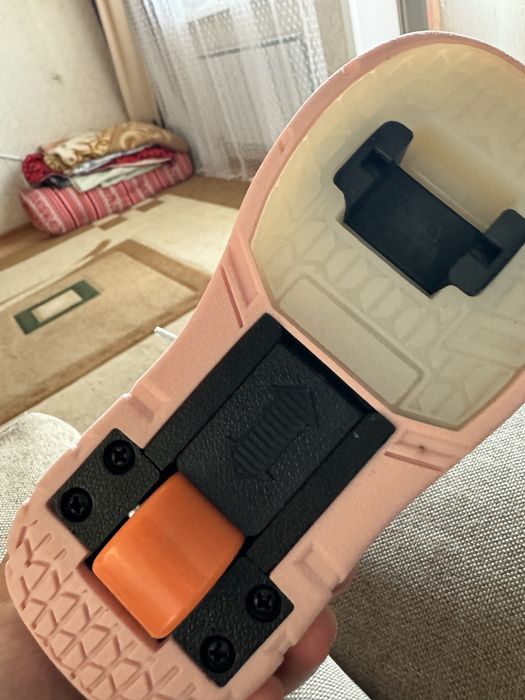 Кроссовки ролики