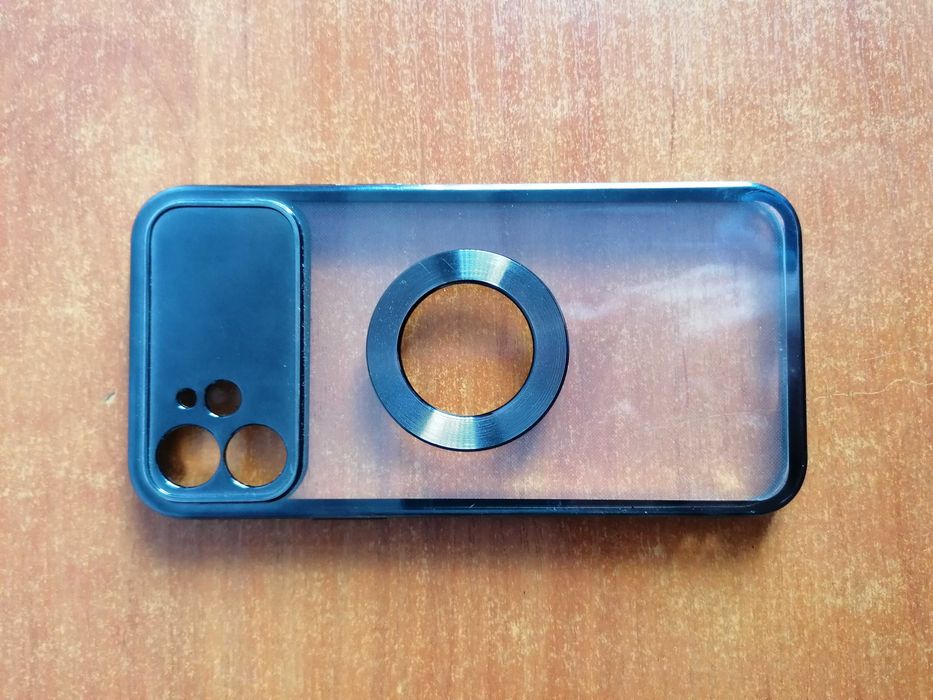 Iphone 12 в много добро състояние