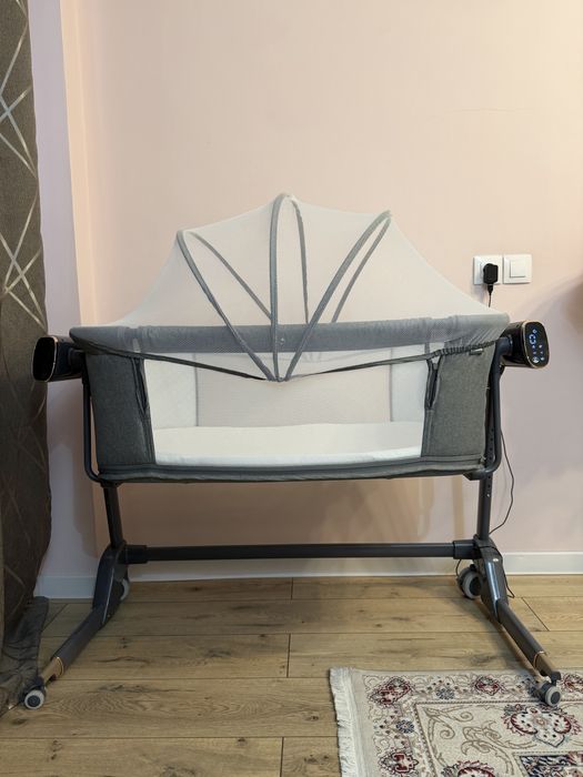 Прикроватная люлька-манеж Kidilo с Bluetooth и электрокачанием