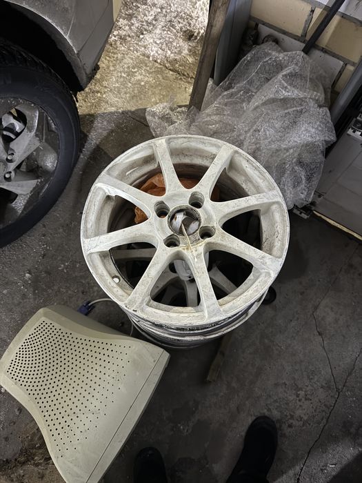 Продам титанки на 14