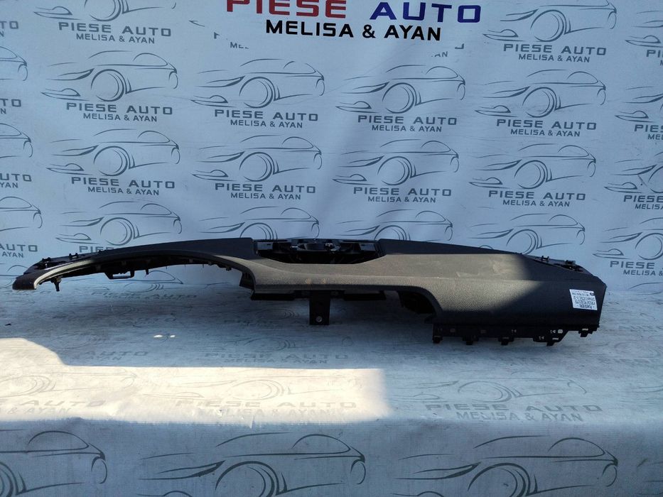 Plansa bord Porsche Boxster/Cayman Electric 983 an 2026