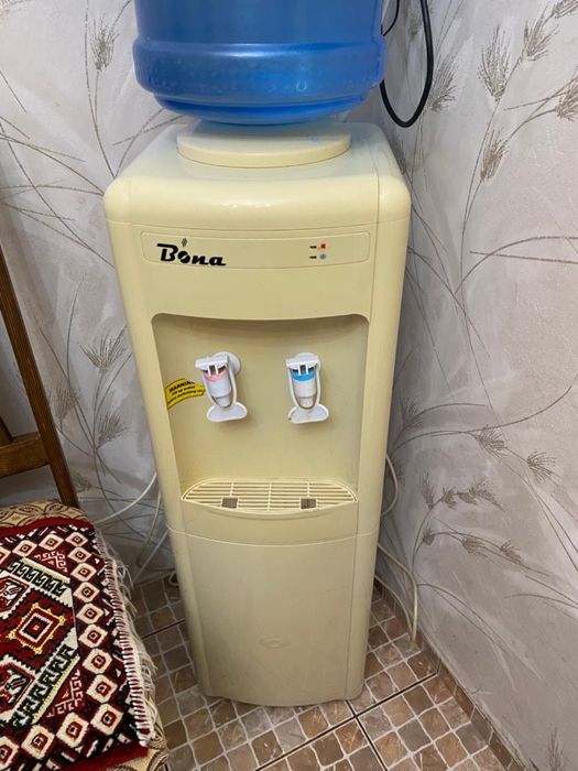 Продам кулер для воды