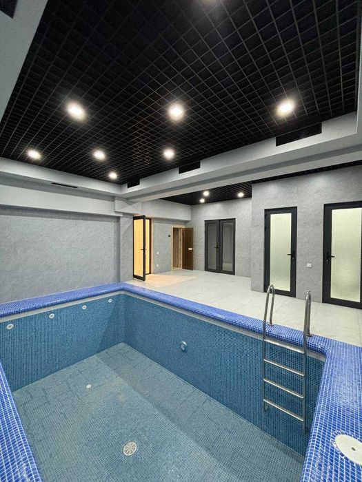 Продаются абсолютно новые дома близнецы, 400 м2, 3,2 сотки