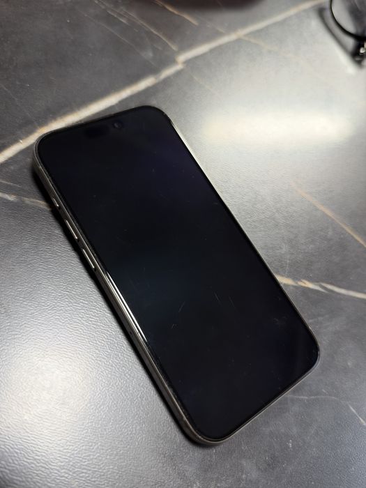 Продам iphone 15 pro