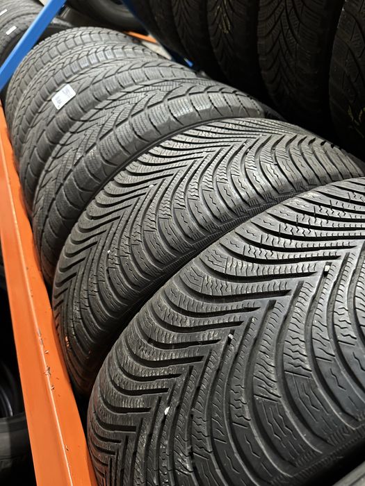 Anvelope 225/55 R17 iarna ( M+S )