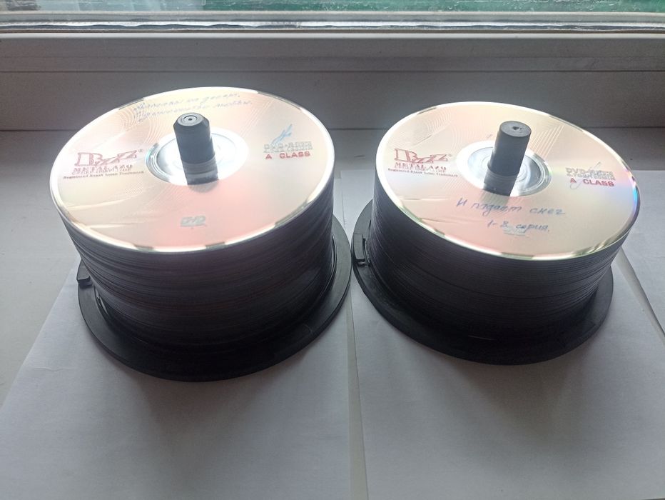 Продам DVD диски.