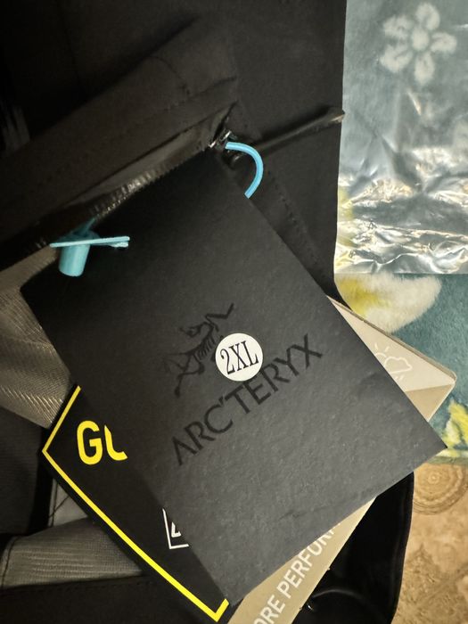 Ветровка Arcteryx
