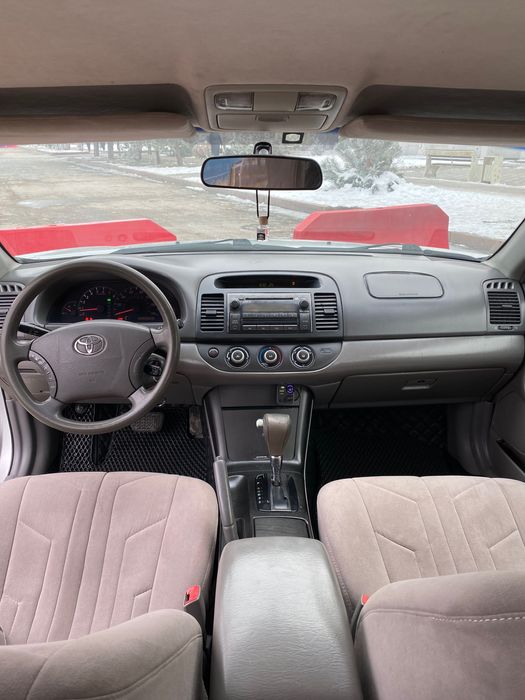 Срочно продаю Toyota Camry 35!