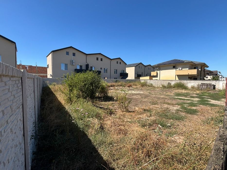 Teren strada Safirului - 575mp - deschidere 26m - utilitati