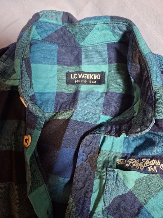 Продам детские рубашки 5.6 лет