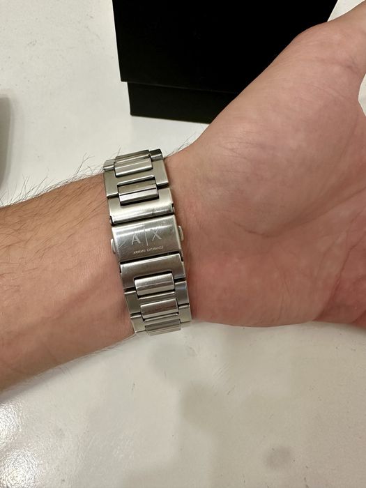 Часы Armani Exchange AX1720