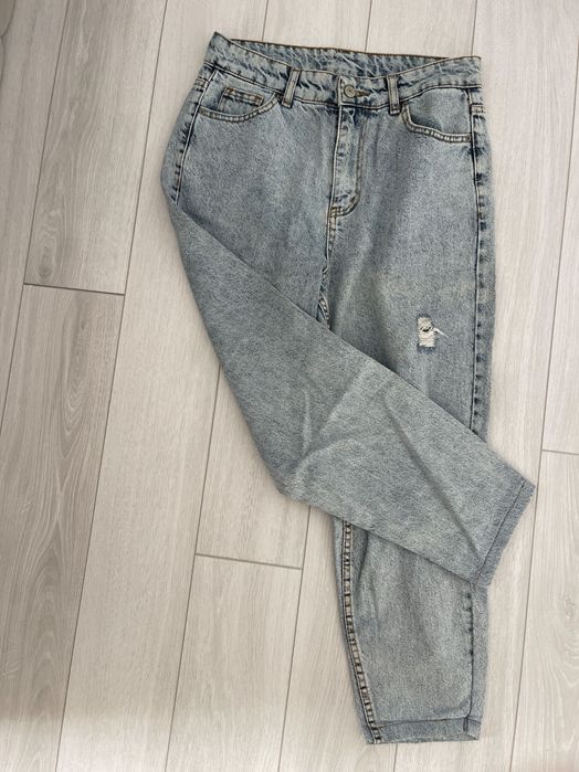 Дамски дънки MOM