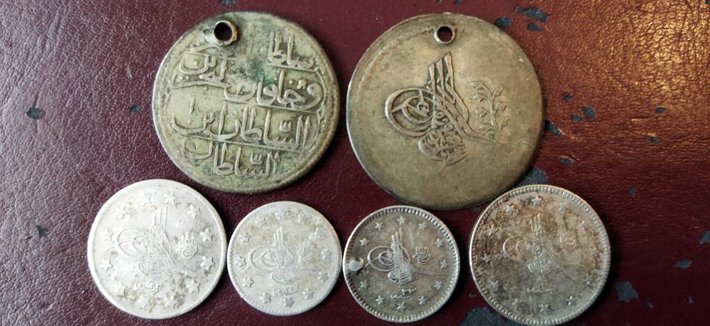 Стари сребърни туски монети