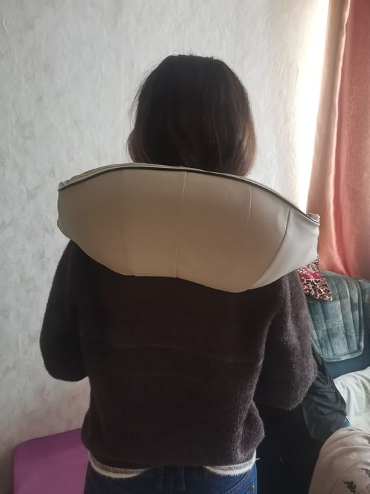Масажер для шеи, в отличном состоянии