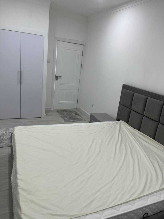 Buyuk ipak yoli metro yonida max way orqasi