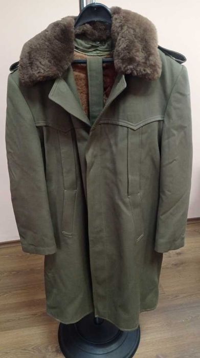 Мъжка шуба с подвижна подплата от агнешка кожа