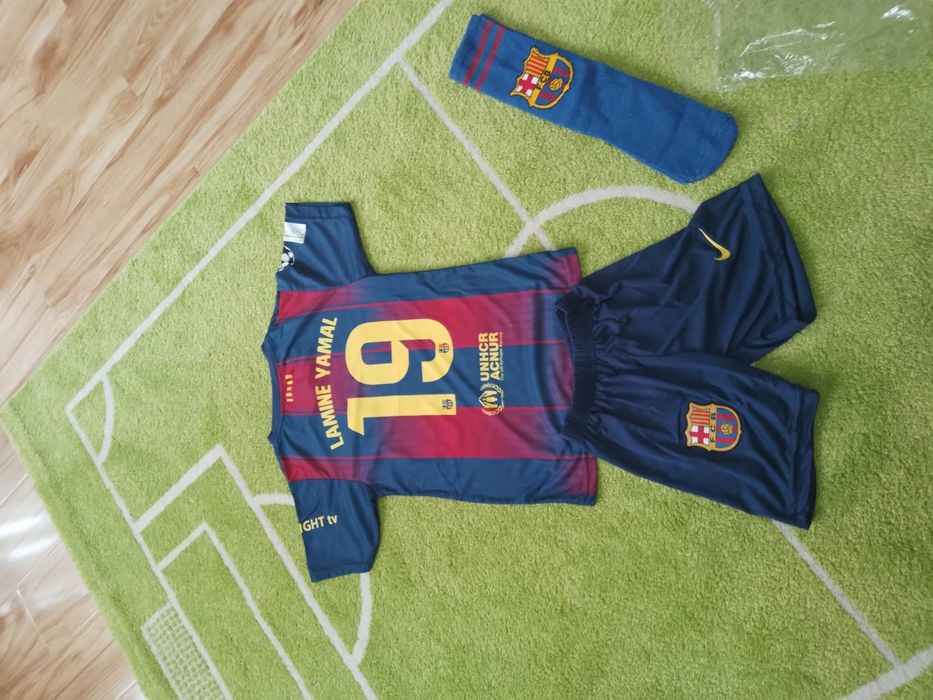 Kit echipamente fotbal 4-14 ani diverse echipe