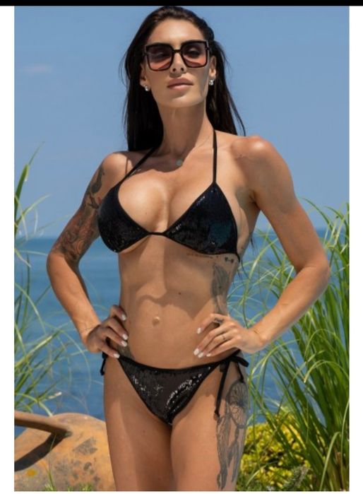 Costum de baie  luxury cu paiete negre