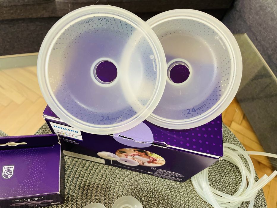 Pompa de san electrica dubla Philips Avent si accesorii handsfree