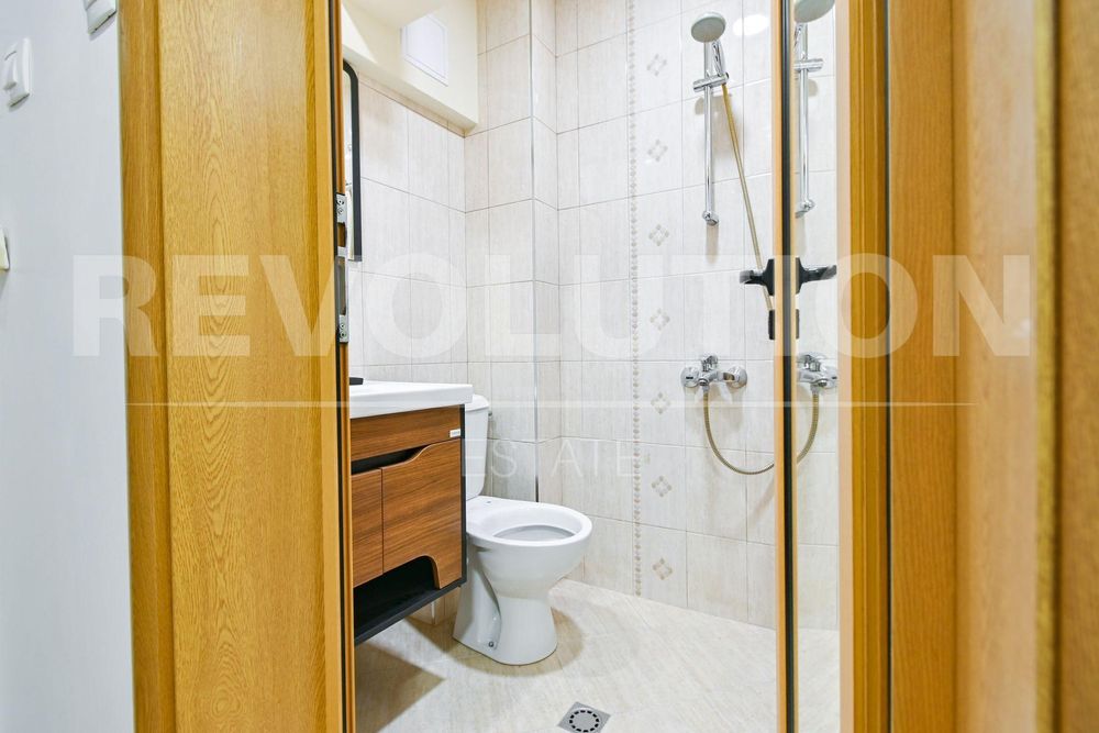 Продава се Тристаен апартамент в София, Младост 2 - 112 кв.м за 1321 €/кв.м - Снимка #5
