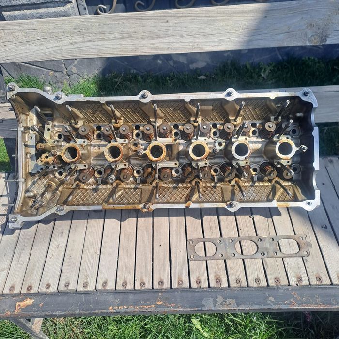 Головка на бмв е34