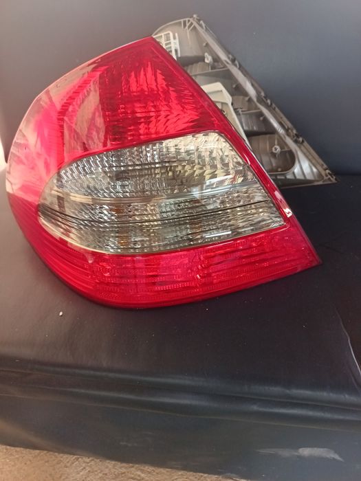 Стопове за Mercedes-Benz E-Class