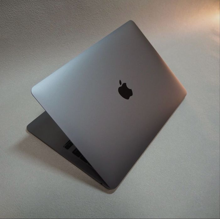 Macbook Air M1 16/512 93%