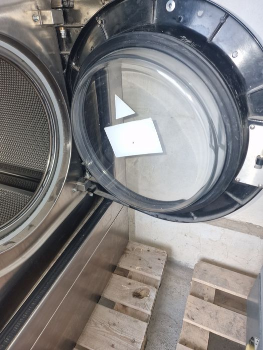 Прачечное оборудование.