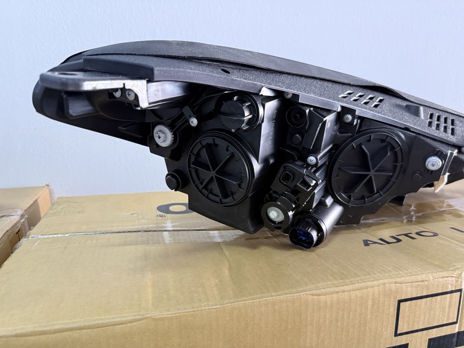 Фара Tucson 15-19