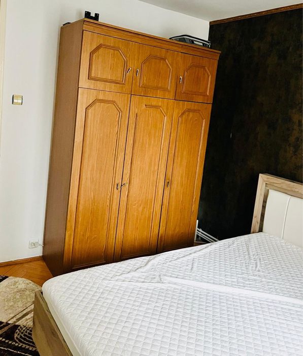 Apartament de inchiriat
