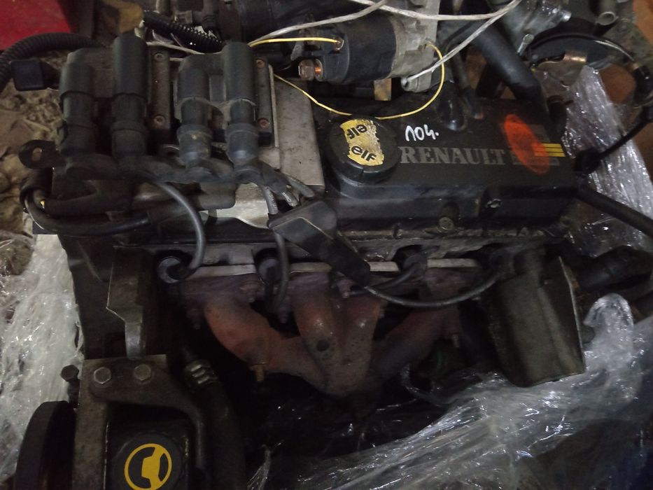 Продам двигатель рено K7M 8 клапанная