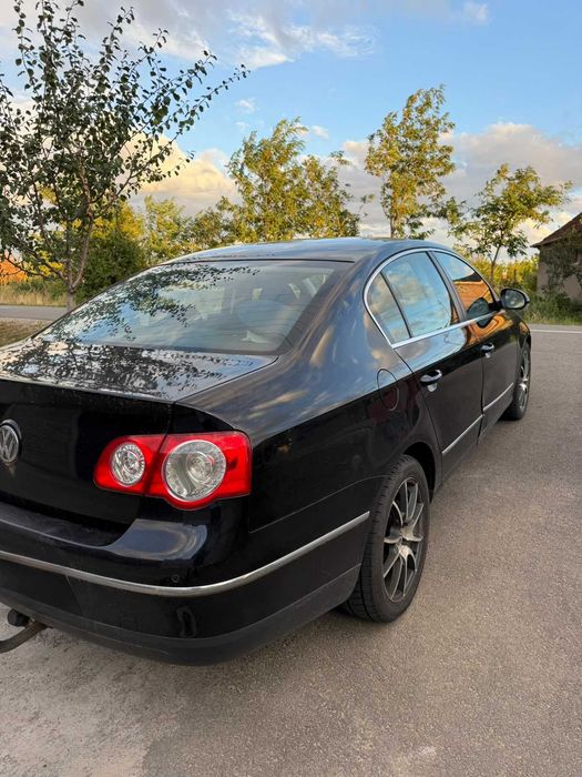 Volkswagen Passat B6 2009 2.0 TDI