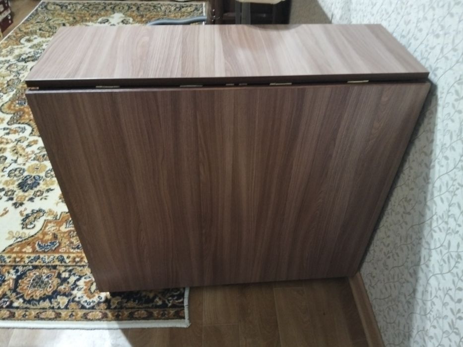 Стол тумба в хорошем состоянии