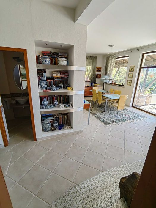 Продава се Къща в Априлци - 300 кв.м за 1167 €/кв.м - Снимка #17