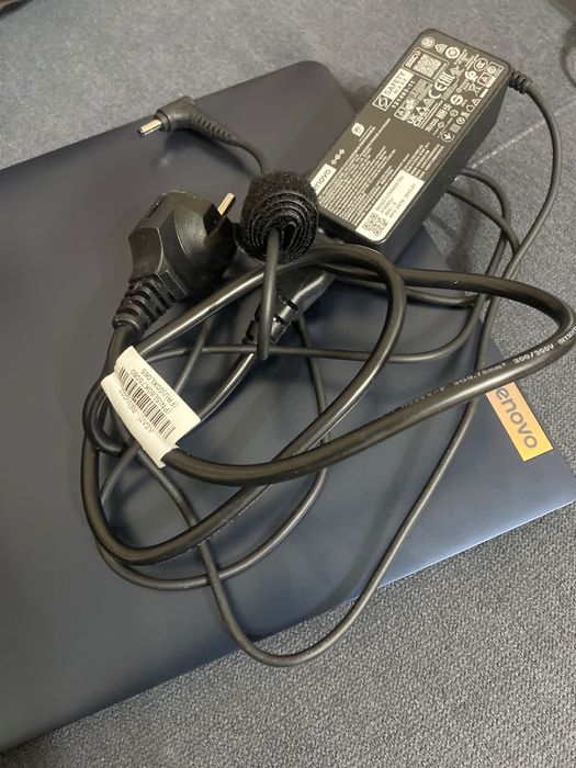 Новый ноутбук Lenovo продается