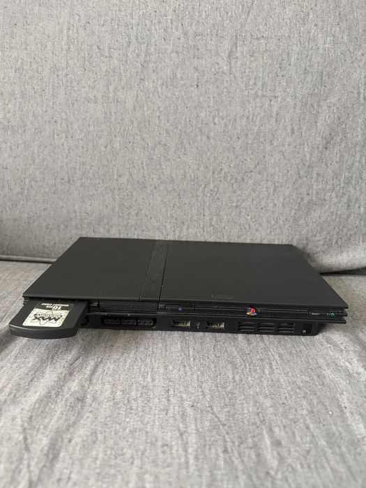 Consolă PS2 Slim Modată + Card 16MB FreeMcBoot - Model SCPH-70006 NTSC-J