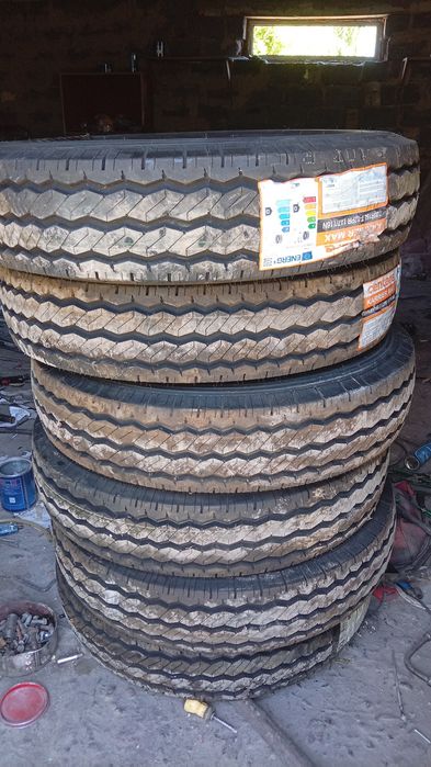 Срочно продам шины для автобуса