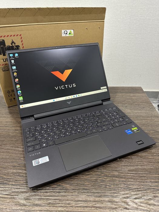 мощный 12-ядерный ноутбук Hp Victus, для графики и игр