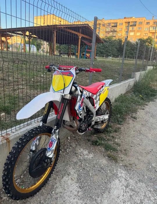 Мотоциклет CRF 450
