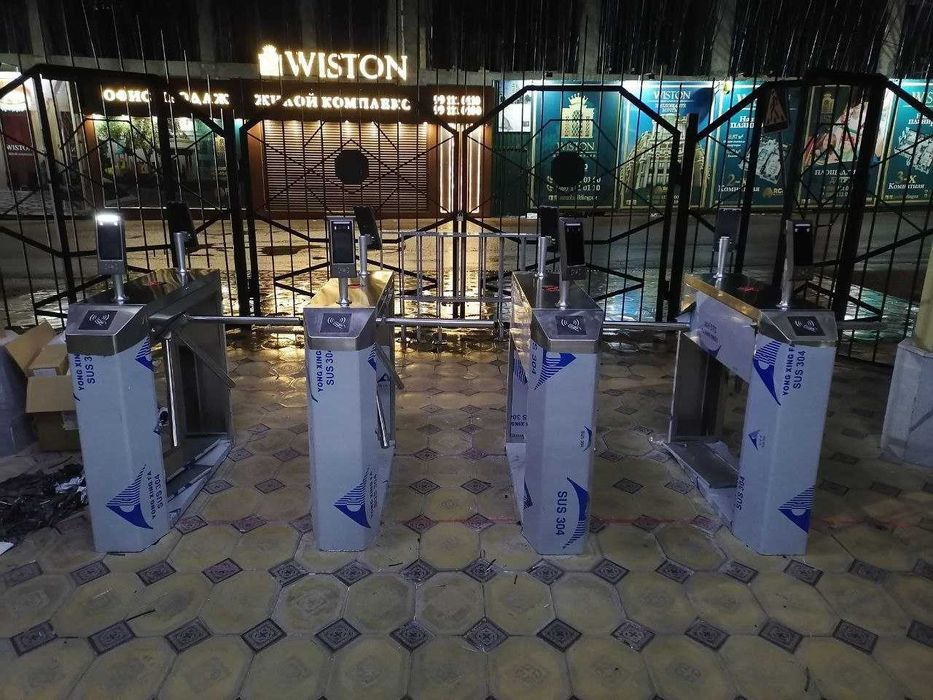 APOLLO турникет тумбовый