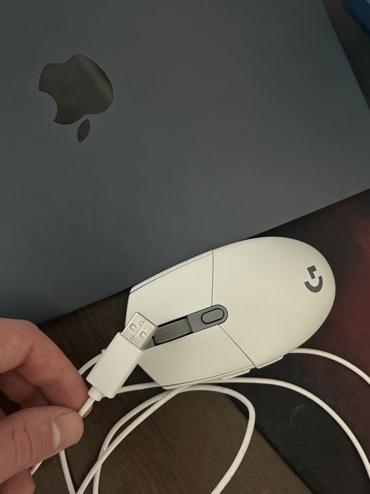 Mouse loghitech G102 neutilizat