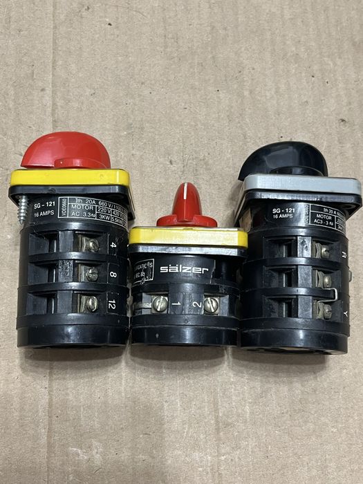Comutator rotativ industrial Salzer SG-121 16A 3 poziții Selector panou electric