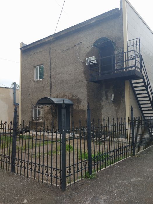 Продам отдельно стоящие здание