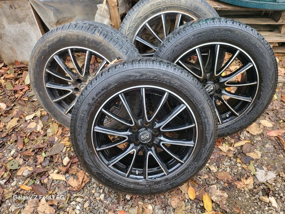 Set roti   235/55/18
