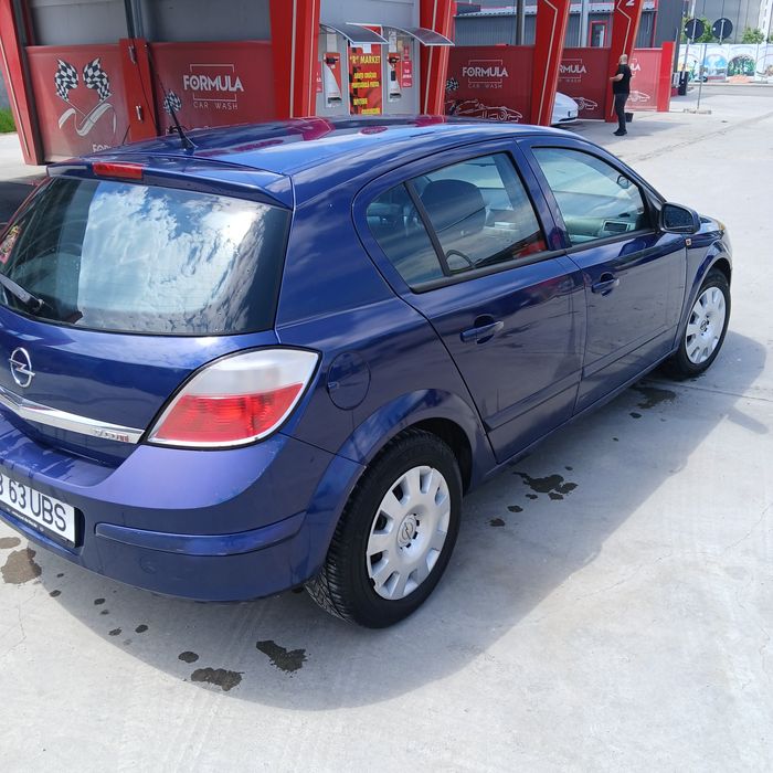 Opel Astra H 1.7 CTDI