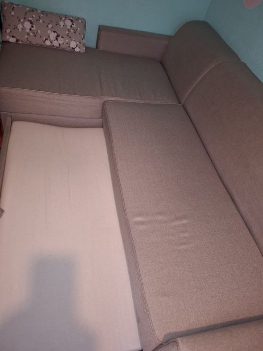 Vând colțar extensibil