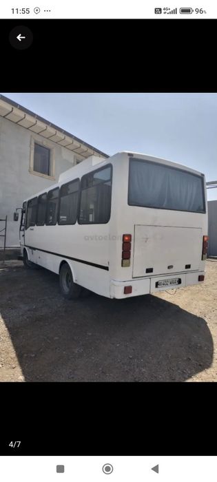 Isuzu avtobus hq40