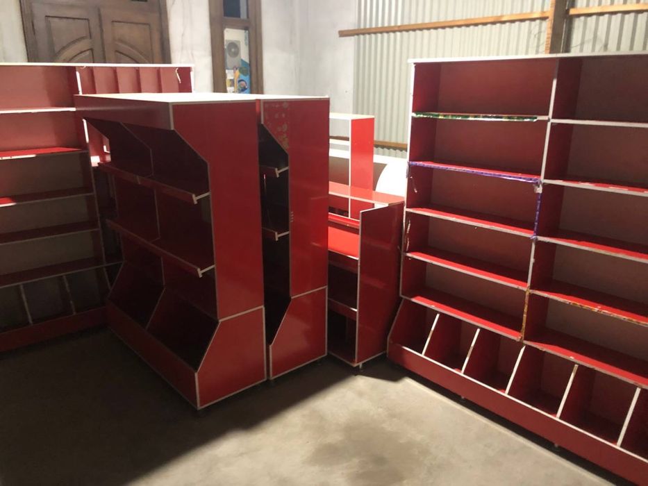 Полки для магазина