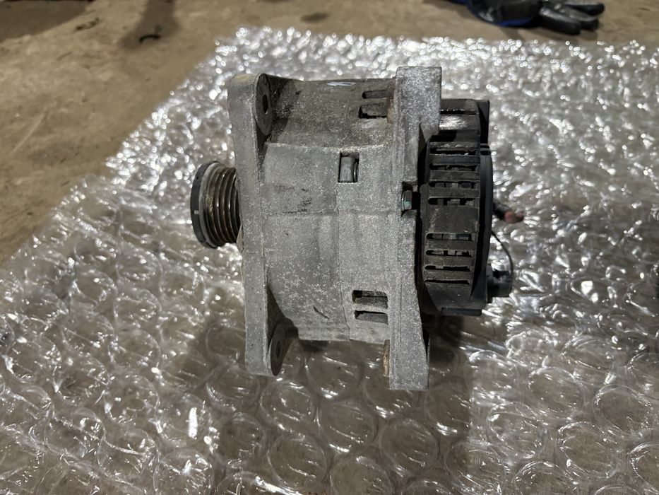 Renault Clio 1.5 dci 2002 година Динамо